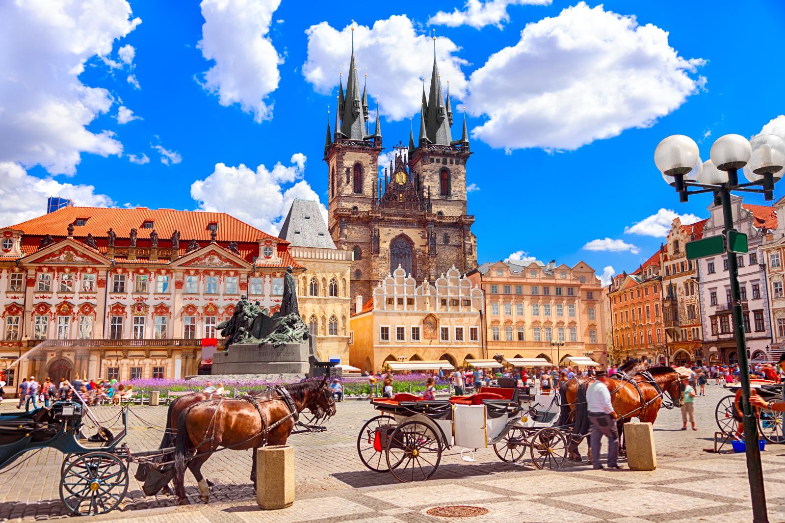Scopri le meraviglie di Praga: cosa vedere nella città dei mille tesori